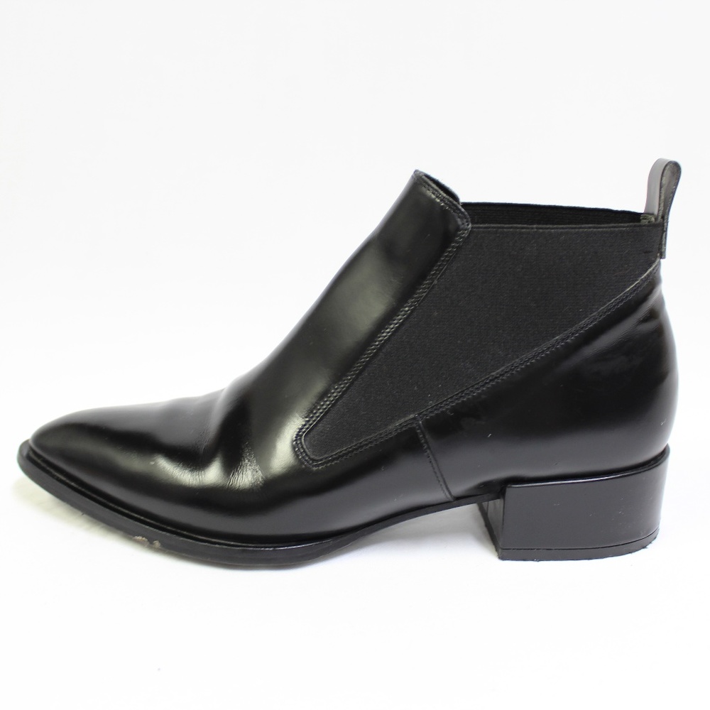 Designer Black Pointed Toe Chelsea Ankle Boots